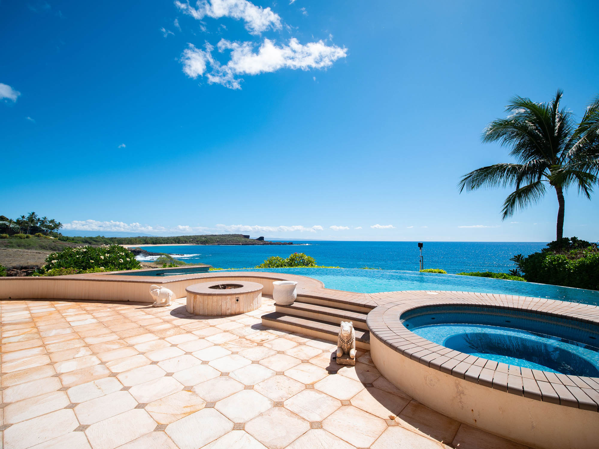 Lanai Hawaii Home for Sale